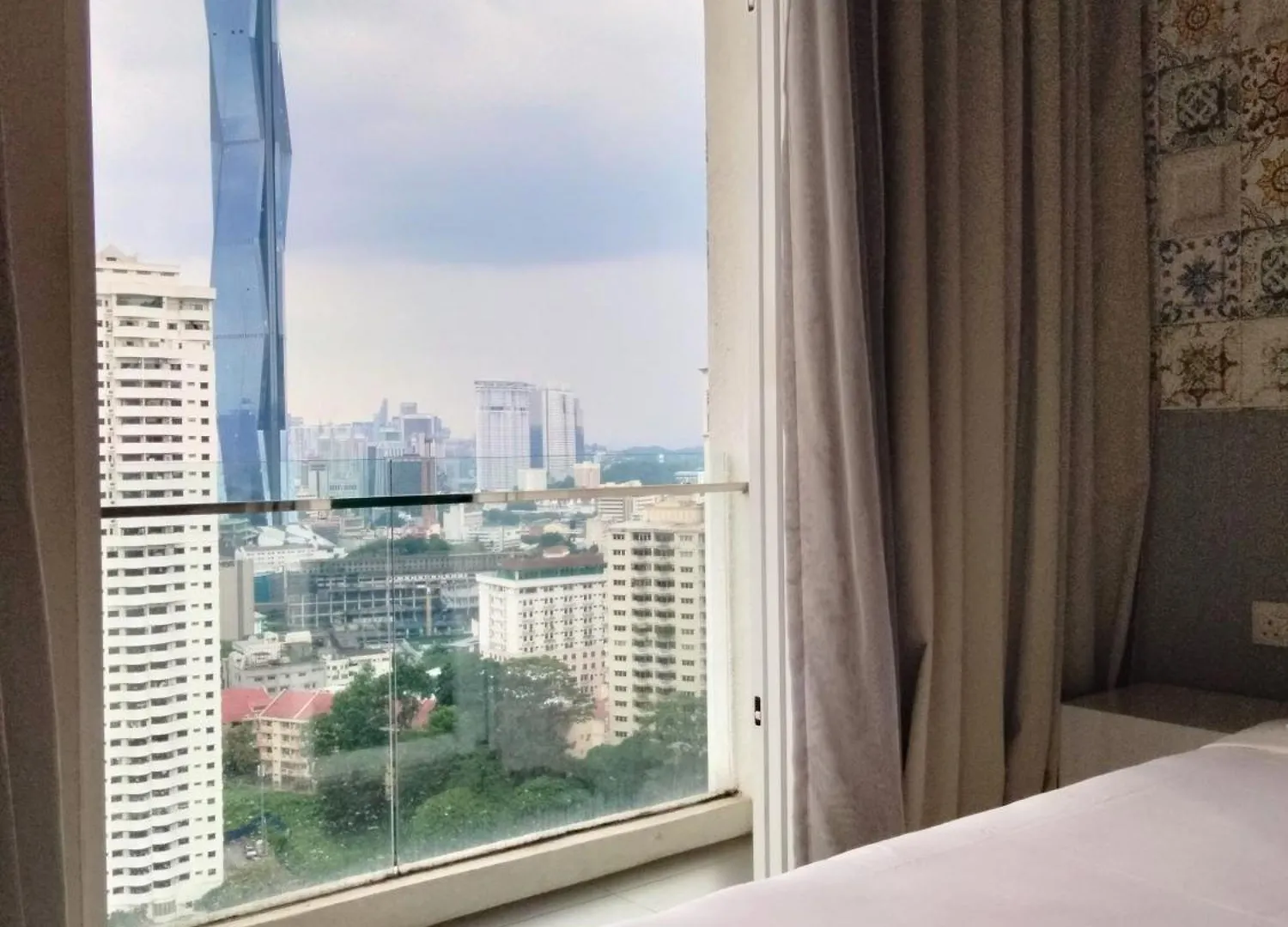 Oneiro One Bukit Ceylon Apartment Kuala Lumpur